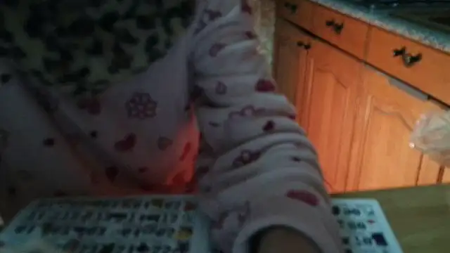 Snapshot of VeneRed chatting on 10, 10, 2025 VeneRed online show from 10, 10, 2025