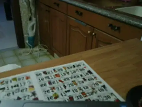 Snapshot of VeneRed chatting on 18, 10, 2025 VeneRed online show from 18, 10, 2025