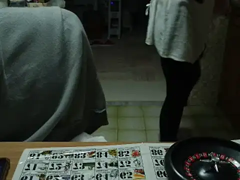 Snapshot of VeneRed chatting on 9, 11, 2025 VeneRed online show from 9, 11, 2025