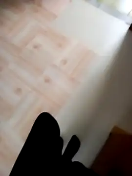 Snapshot of VeneRed chatting on 20, 11, 2025 VeneRed online show from 20, 11, 2025