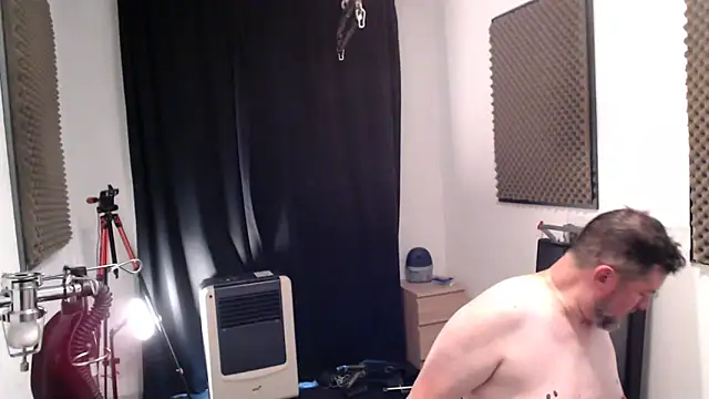 Snapshot of french_slave1 chatting on 6, 6, 2026 french slave1 online show from 6, 6, 2026