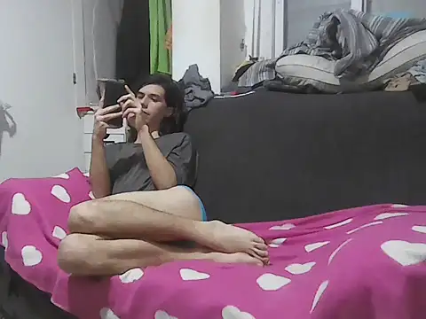 Snapshot of Just_Gabriella chatting on 9, 3, 2025 Just Gabriella online show from 9, 3, 2025