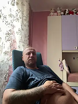 Snapshot of Lecatore80 chatting on 1, 2, 2026 Lecatore80 online show from 1, 2, 2026