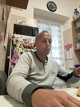 Snapshot of Lecatore80 chatting on 19, 4, 2026 Lecatore80 online show from 19, 4, 2026