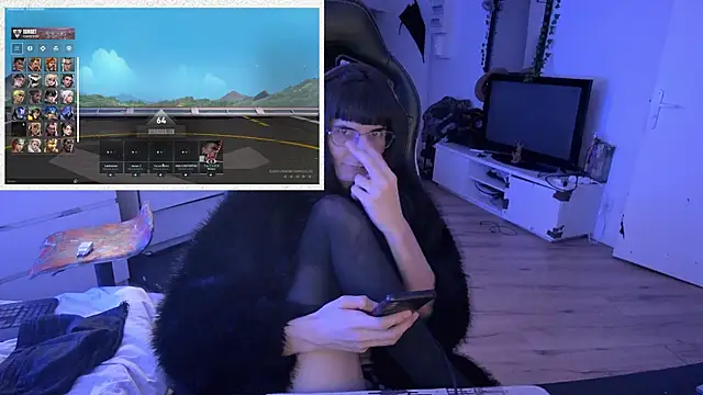 CeriseLapine online show from 28, 10, 2025