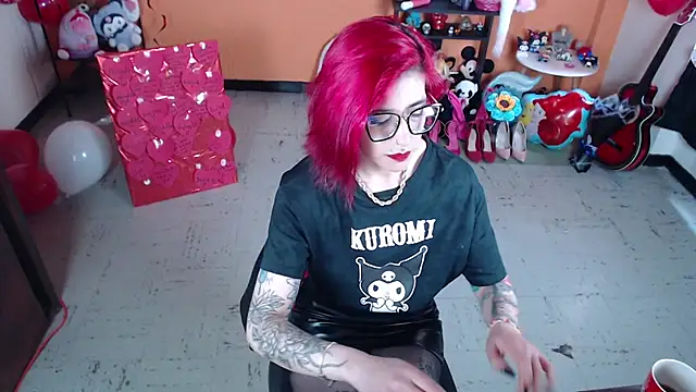 Snapshot of MissMiia2 chatting on 27, 2, 2025 MissMiia2 online show from 27, 2, 2025