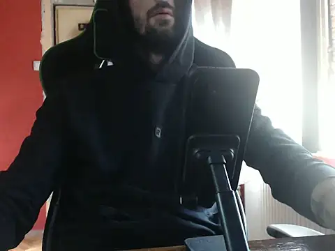Snapshot of Guy4ladys69 chatting on 6, 6, 2026 Guy4ladys69 online show from 6, 6, 2026