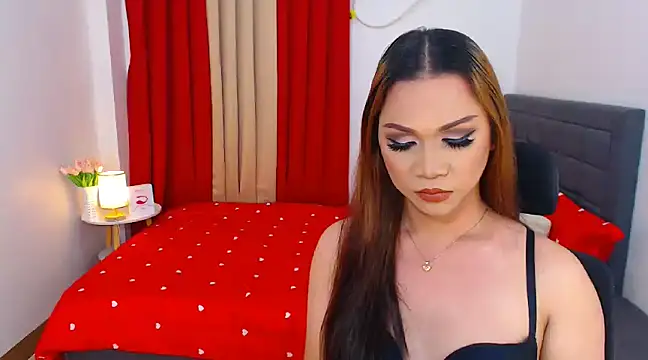 Snapshot of Carladiamondxx chatting on 15, 12, 2024 Carladiamondxx online show from 15, 12, 2024
