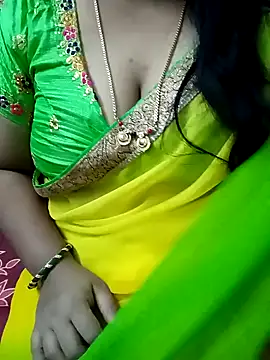 Snapshot of your-sameera chatting on 23, 12, 2024 your-sameera online show from 23, 12, 2024