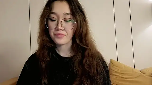 Jennatyan online show from 2, 6, 2026