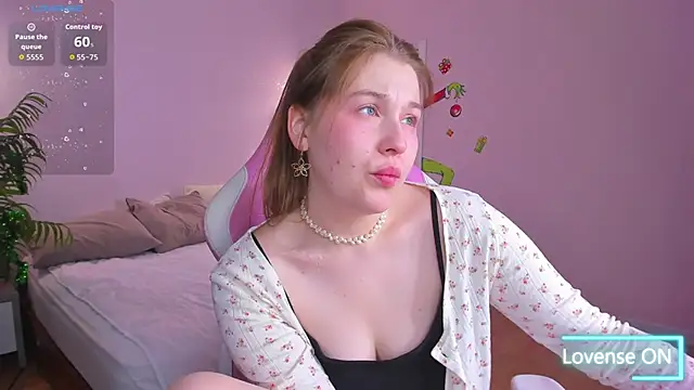 Colleen Blake online show from 14, 12, 2025