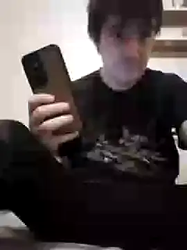 Loveme1902 online show from 16, 12, 2024