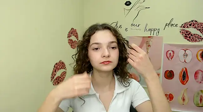 Snapshot of _SusieSu_ chatting on 6, 12, 2024 SusieSu online show from 6, 12, 2024