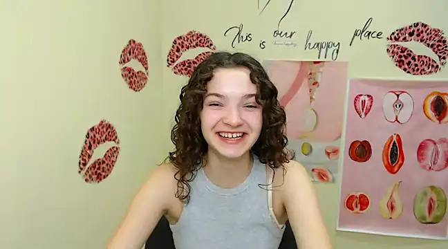 Snapshot of _SusieSu_ chatting on 12, 12, 2024 SusieSu online show from 12, 12, 2024