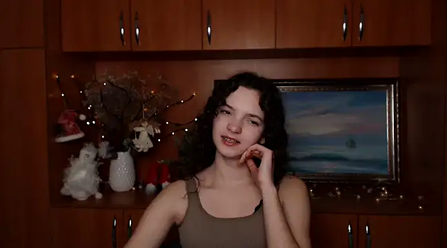 Snapshot of _SusieSu_ chatting on 20, 12, 2024 SusieSu online show from 20, 12, 2024