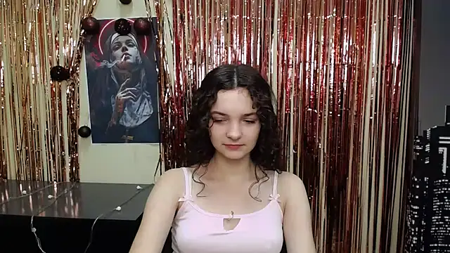 Snapshot of _SusieSu_ chatting on 9, 1, 2025 SusieSu online show from 9, 1, 2025