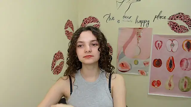 Snapshot of _SusieSu_ chatting on 1, 2, 2025 SusieSu online show from 1, 2, 2025
