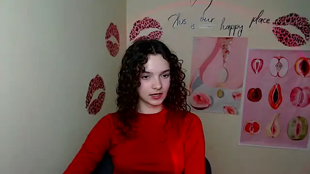 Snapshot of _SusieSu_ chatting on 8, 3, 2025 SusieSu online show from 8, 3, 2025