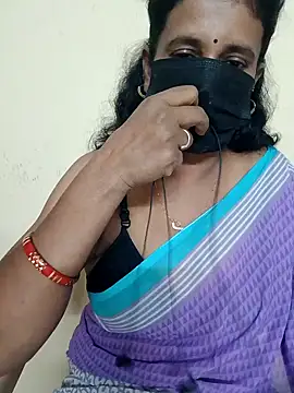 Snapshot of akshara_22 chatting on 1, 1, 2025 akshara 22 online show from 1, 1, 2025