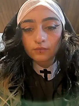 Lila Desiree online show from 4, 1, 2025