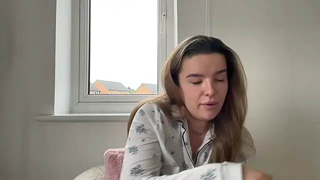 maisiesmithx online show from 18, 1, 2026