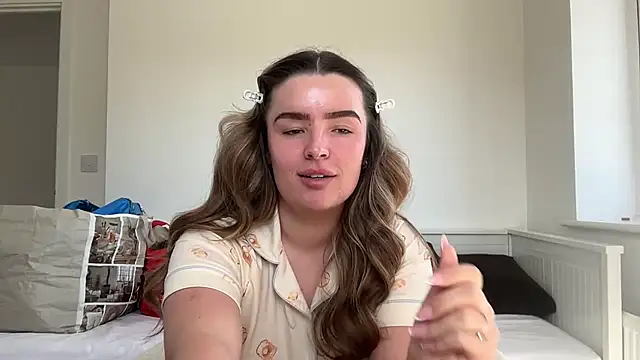 maisiesmithx online show from 6, 4, 2026