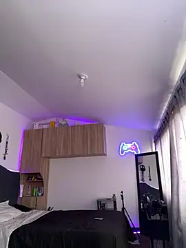 sue   0 online show from 20, 3, 2025