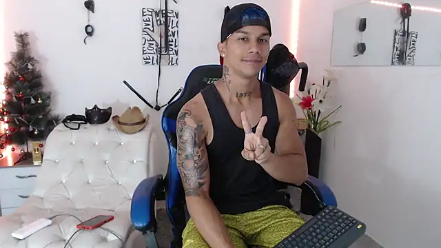 Leonard Price online show from 2, 2, 2025