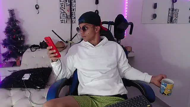 Leonard Price online show from 9, 2, 2025