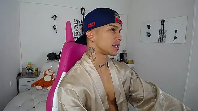 Leonard Price online show from 4, 10, 2025