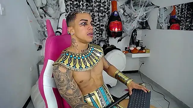 Leonard Price online show from 21, 10, 2025