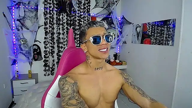 Leonard Price online show from 28, 10, 2025