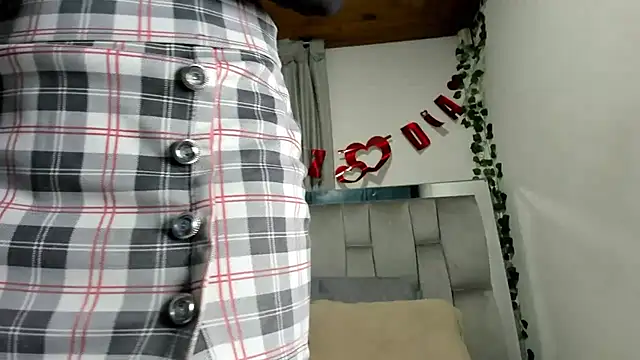 Naia x online show from 19, 2, 2025