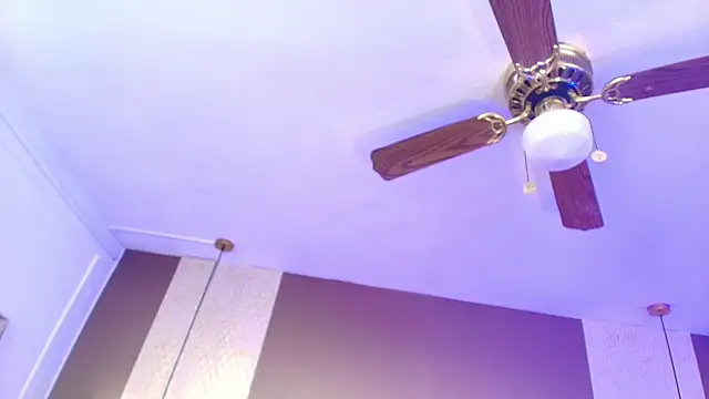 DannaDooll99 online show from 4, 11, 2025