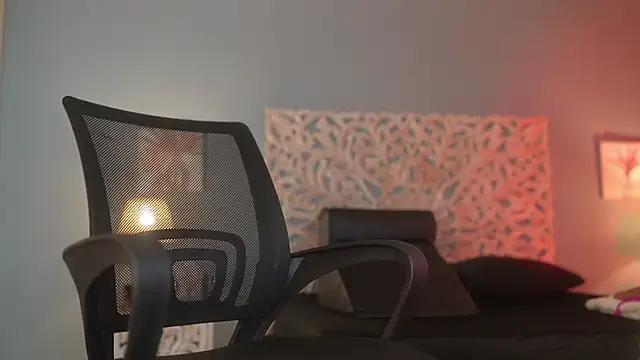 lupeebony online show from 28, 11, 2025