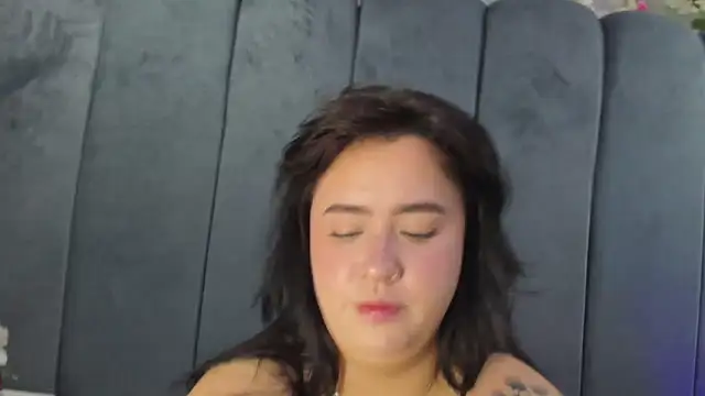 Victoria Rossy online show from 16, 4, 2026