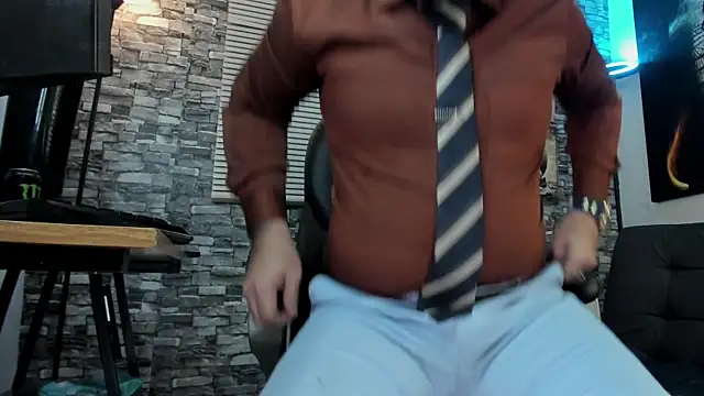 Snapshot of Ethan_Castellano chatting on 16, 6, 2026 Ethan Castellano online show from 16, 6, 2026