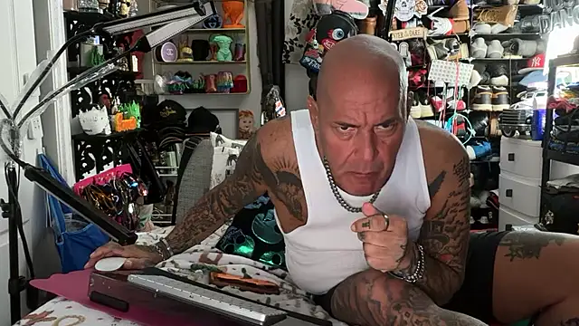 Snapshot of joeytatts66 chatting on 30, 6, 2026 joeytatts66 online show from 30, 6, 2026
