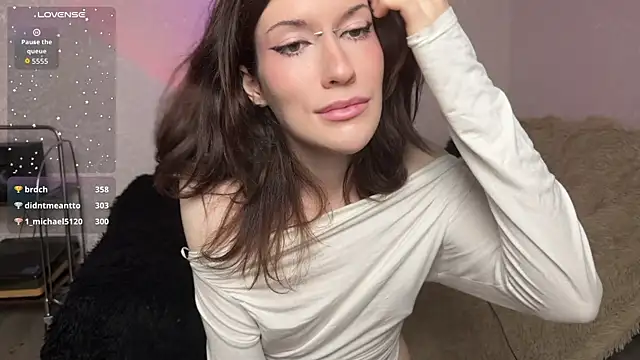 Kolette Gray online show from 16, 5, 2026