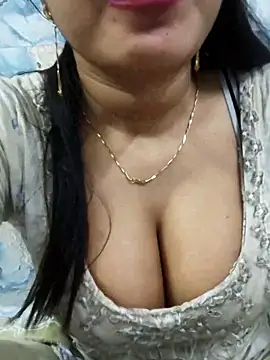 Snapshot of Sania-Love chatting on 28, 4, 2026 Sania-Love online show from 28, 4, 2026