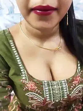 Snapshot of Sania-Love chatting on 17, 5, 2026 Sania-Love online show from 17, 5, 2026