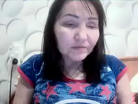 ClaireSunset online show from 4, 3, 2026