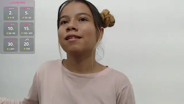 Naomi991 online show from 15, 10, 2025