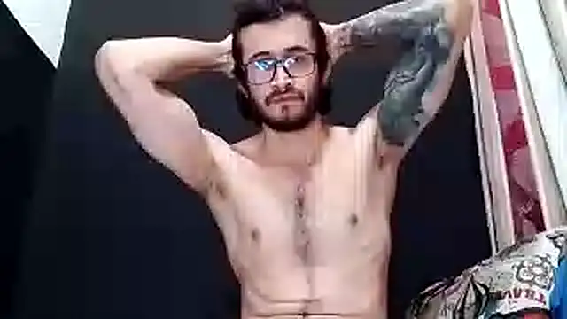 Loggan donnelly online show from 7, 11, 2025