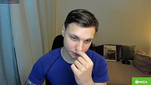 handsome guy01 online show from 18, 2, 2026