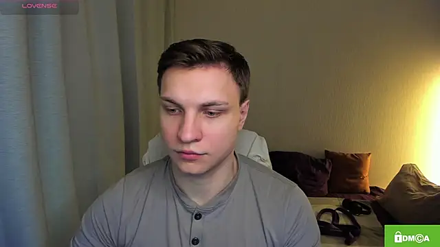 handsome guy01 online show from 5, 4, 2026