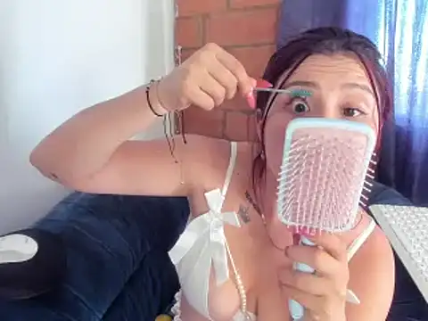 Snapshot of Salome__Fernandez chatting on 27, 1, 2025 Salome Fernandez online show from 27, 1, 2025