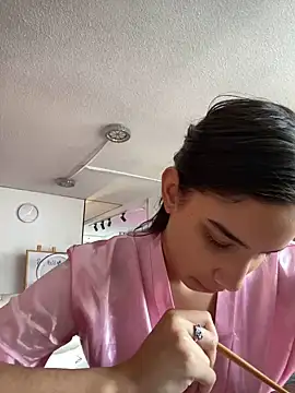 Praga Pink online show from 7, 12, 2024