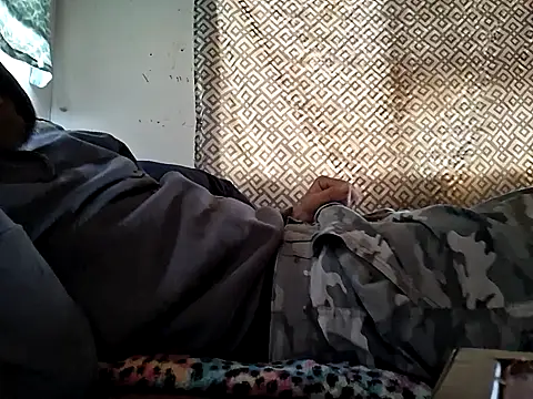 Cantufamily1979 online show from 30, 11, 2025