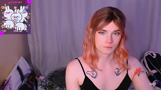 Snapshot of Alice_Hells chatting on 18, 12, 2024 Alice Hells online show from 18, 12, 2024